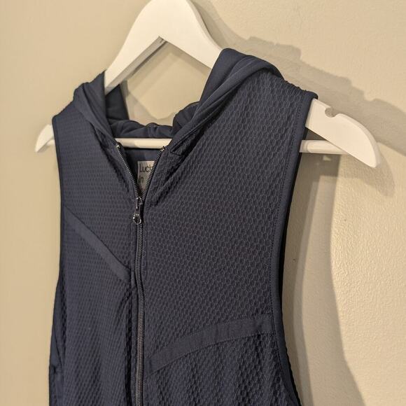 Lucky In Love Vest Hood Athletic Athleisure Running Hiking Biking - Size M - Picture 5 of 8
